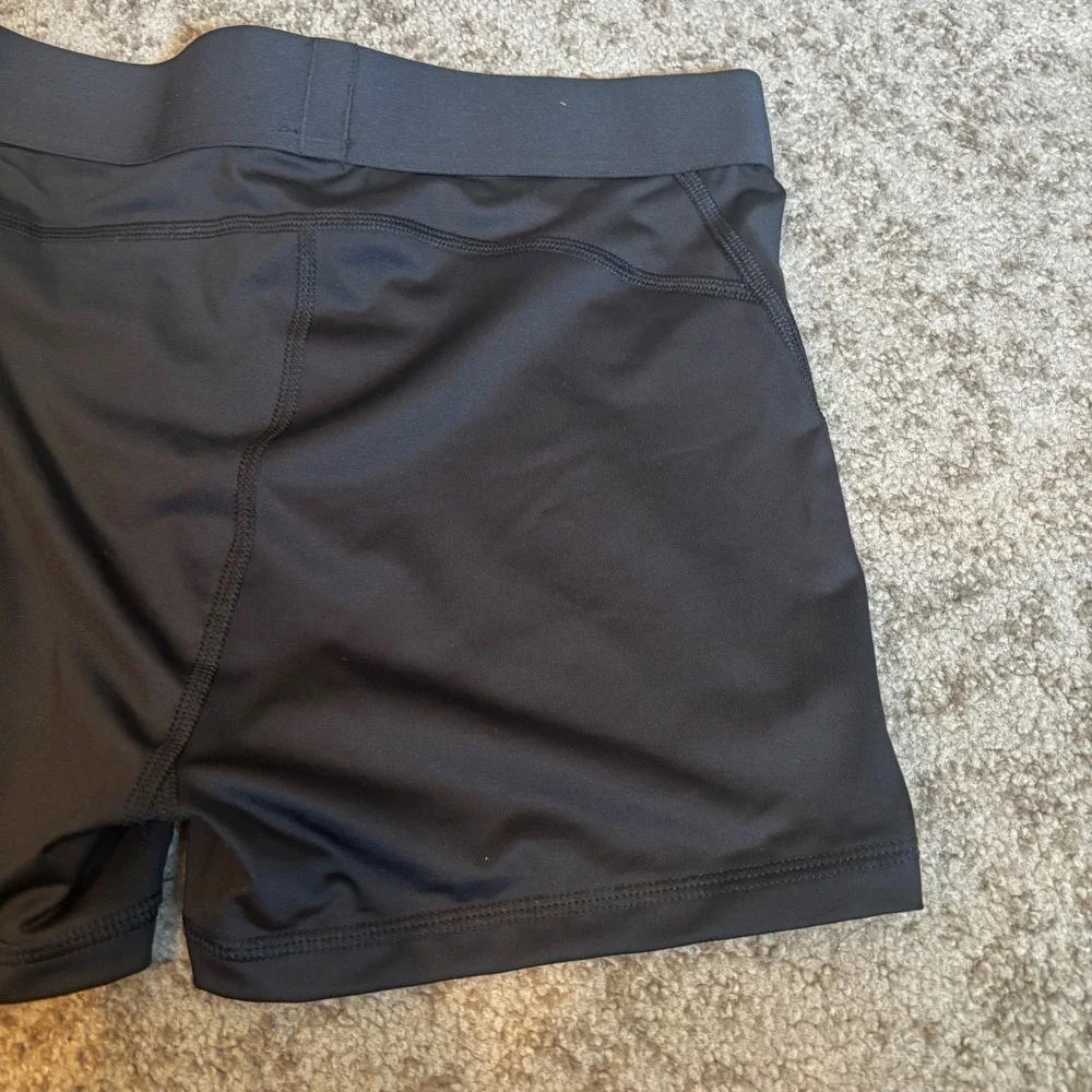 Victoria Sport Womens Black Compression Athletic‎ Shorts Silver Logo Size Small